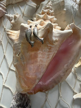 Load image into Gallery viewer, Sea Sirens Curved Fish Earrings