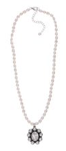 Load image into Gallery viewer, Rococo Freshwater Rice Pearl Necklace with Freshwater Pearl Pendant